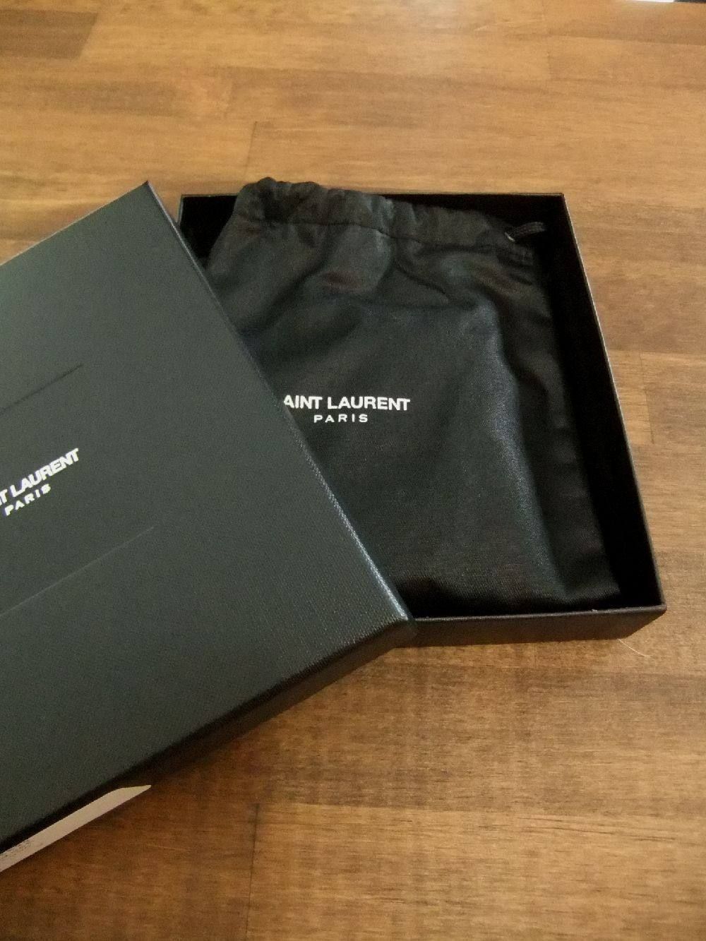 YSL I-PHONE C.DE PAR