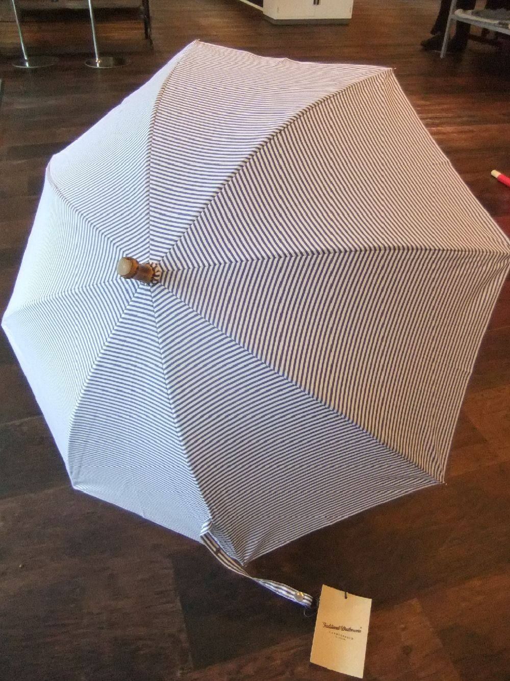 UMBRELLA BAMBOO (NV)