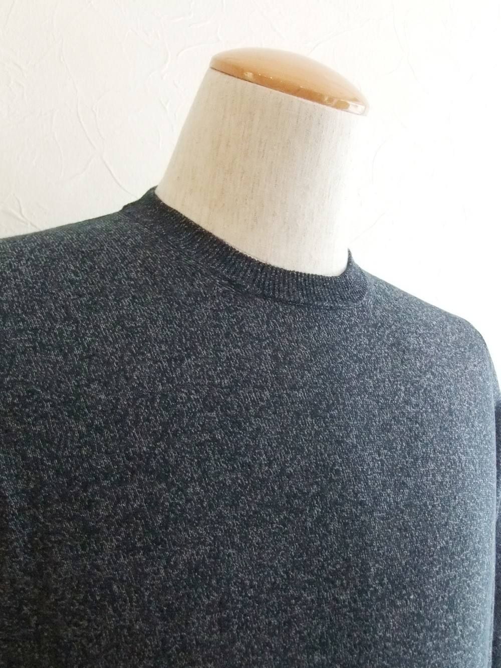 KNIT SWEATER
