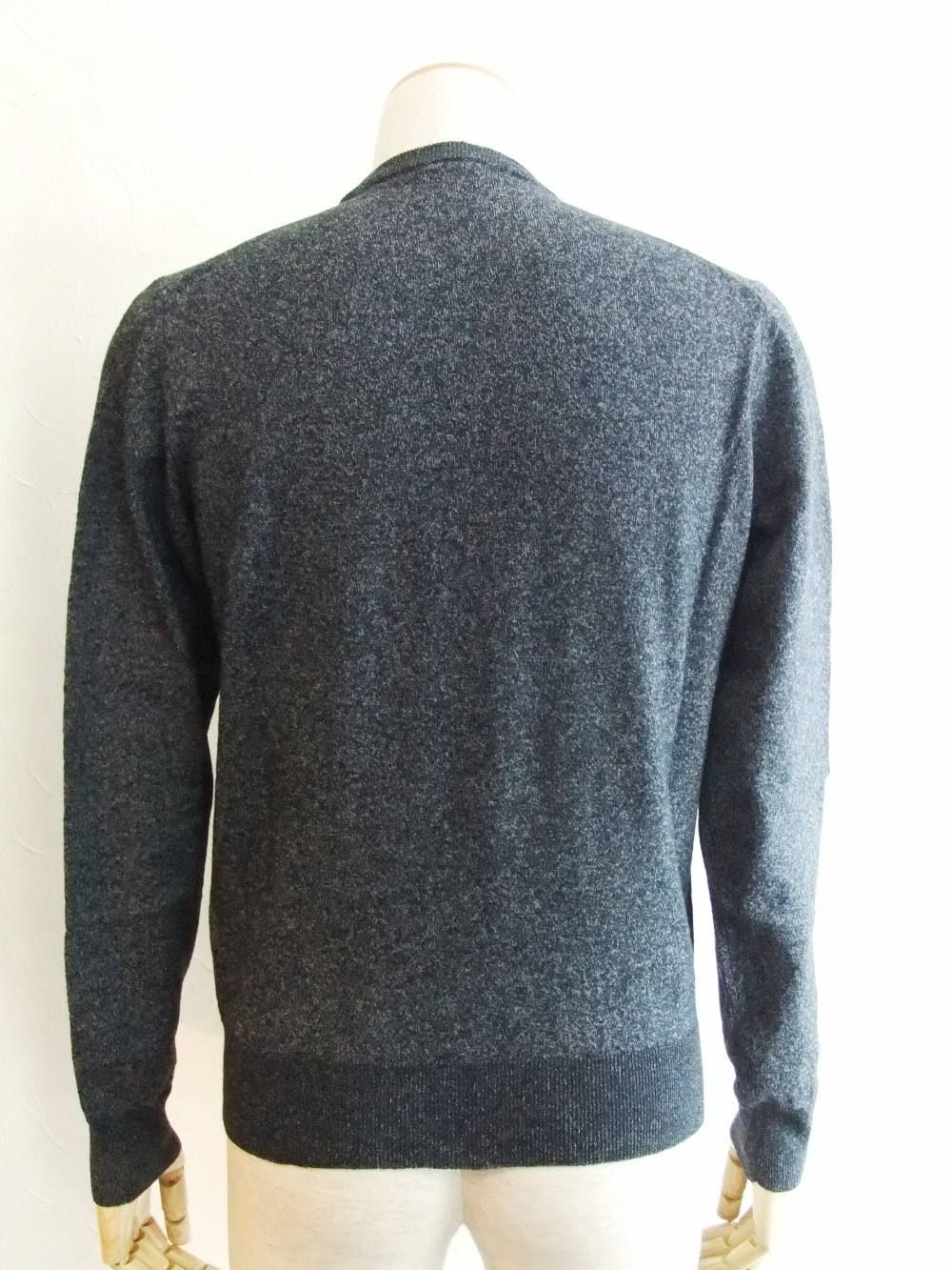 KNIT SWEATER