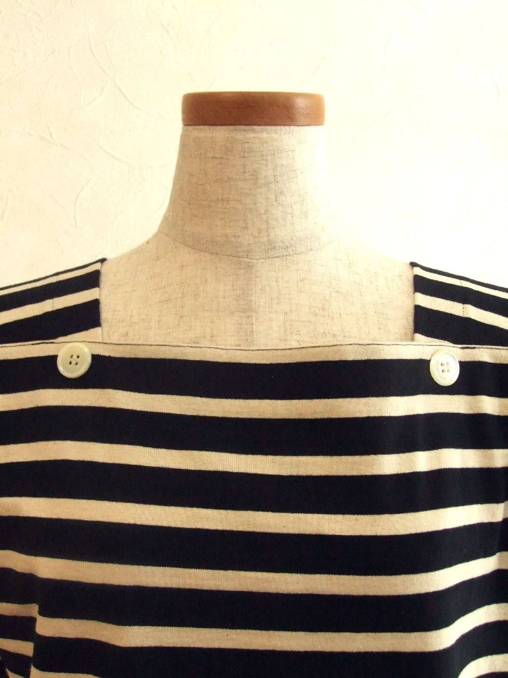 MARINE SQUEARE NECK DRESS