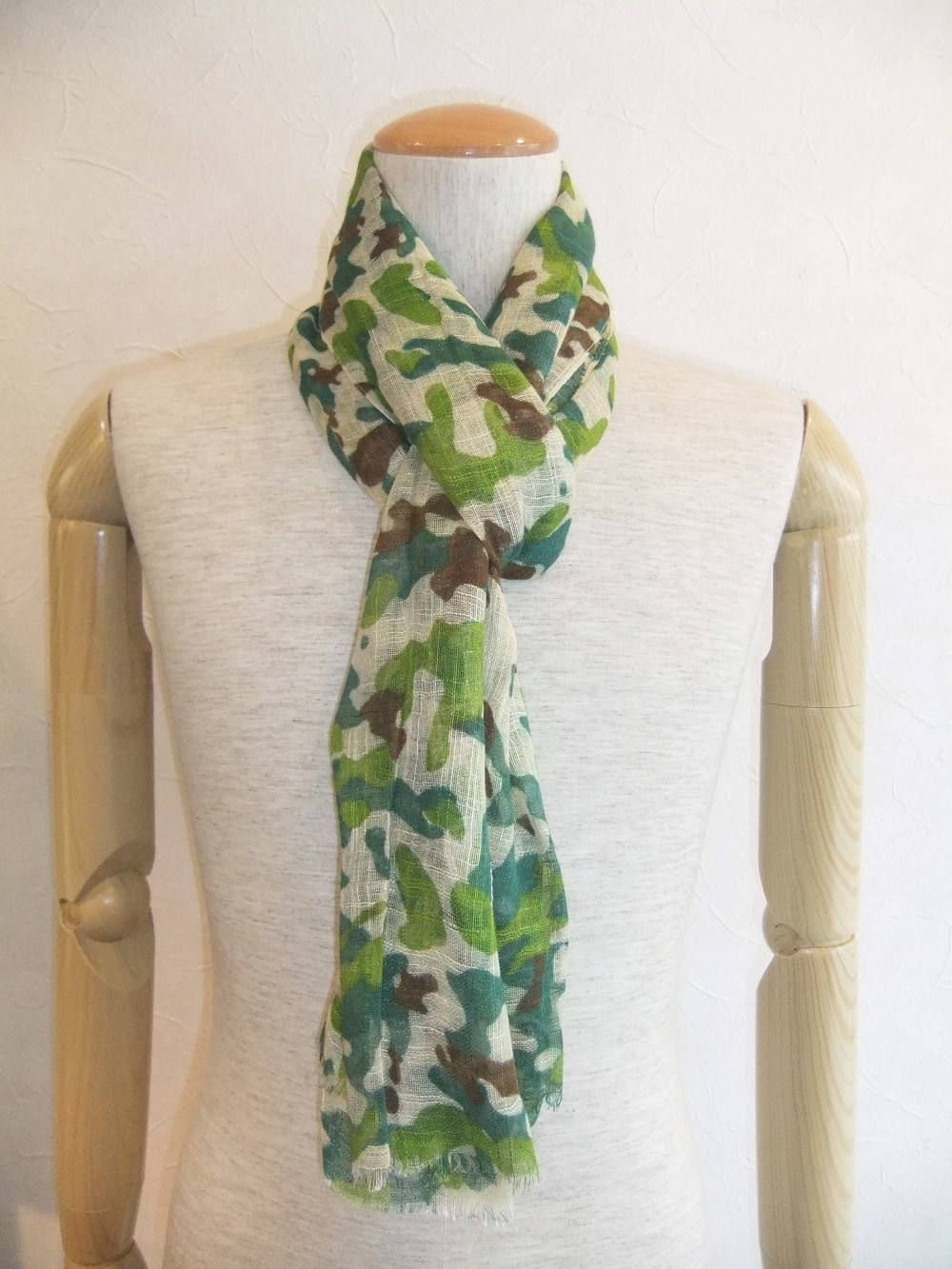 CAMO STOLE