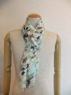 FLOWER PRINT STOLE