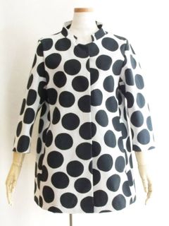 POLKA DOTS SPRING COAT