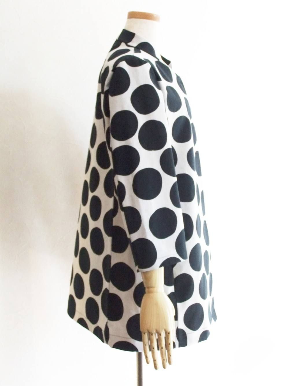 POLKA DOTS SPRING COAT