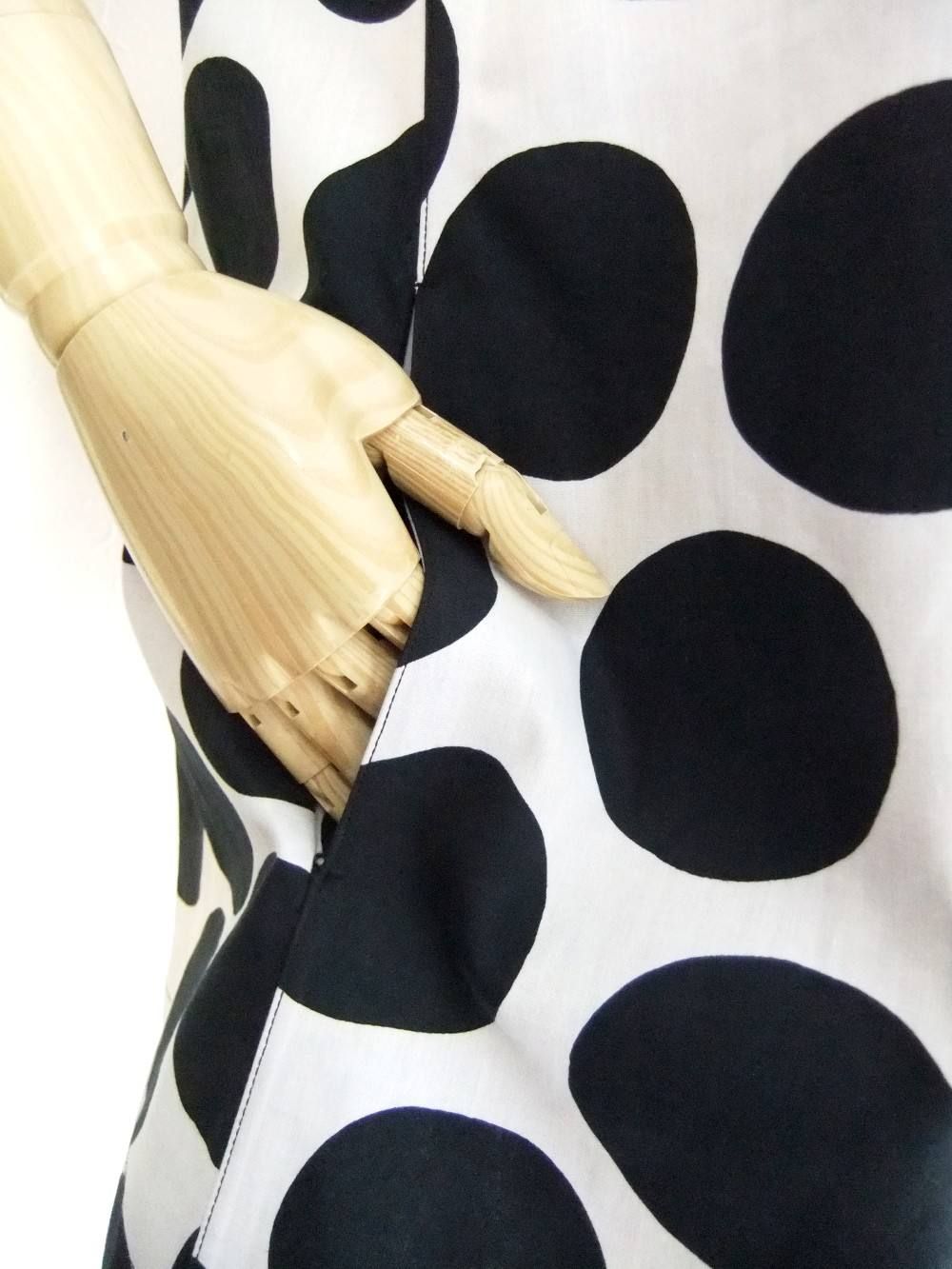 POLKA DOTS SPRING COAT
