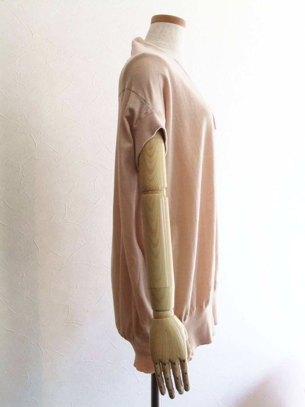 BLANC basque (ブランバスク) V ネック ニットTシャツ (BE)
