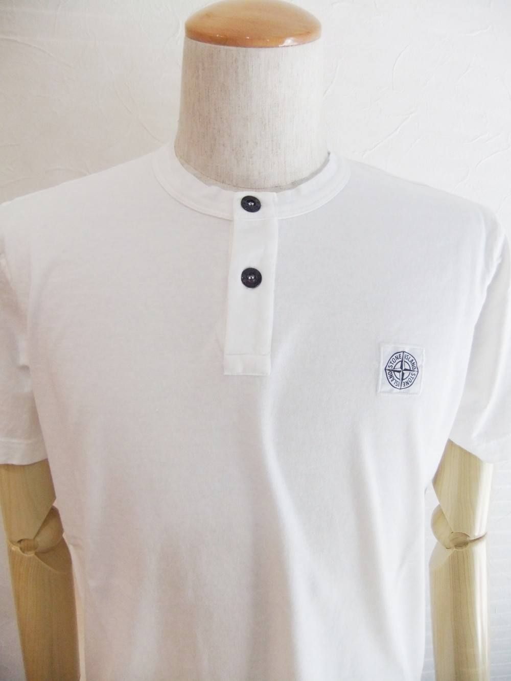 HENLEY NECK T-SHIRT