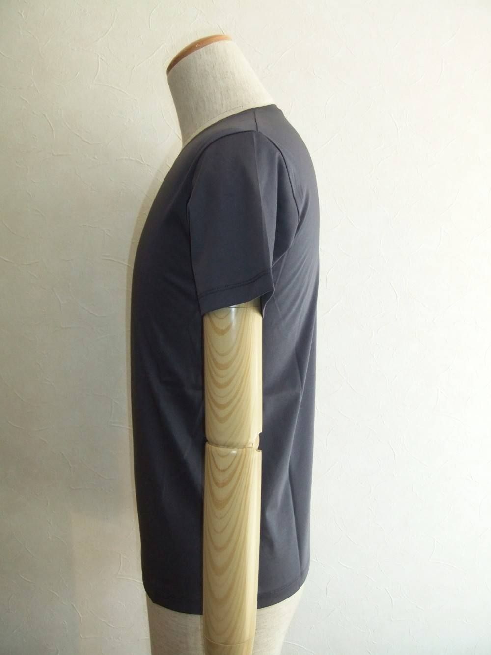 ROUND NECK T-SHIRT