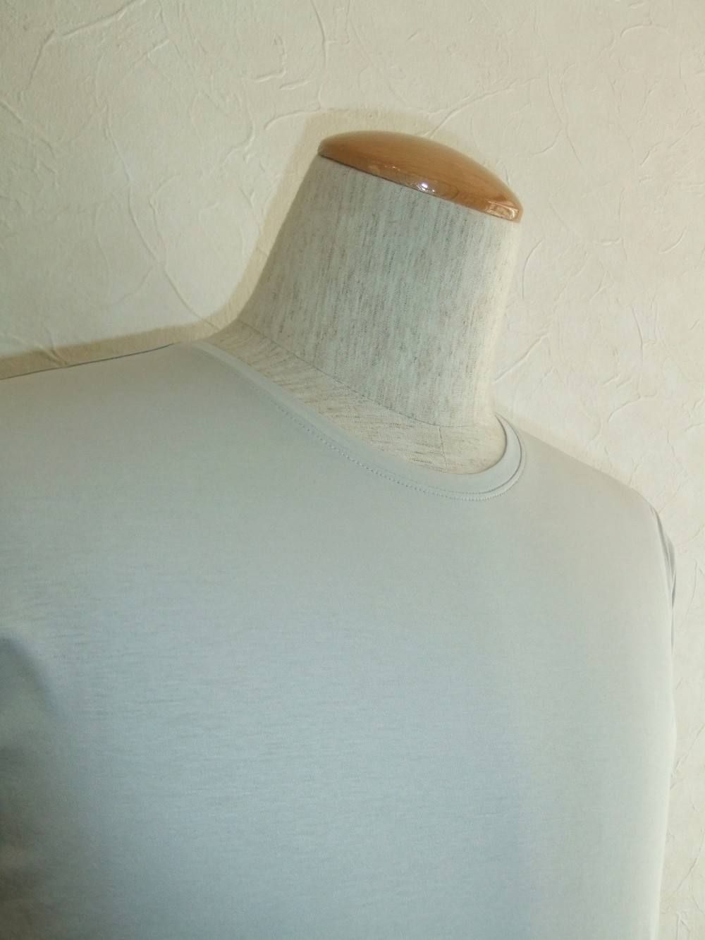 ROUND NECK T-SHIRT
