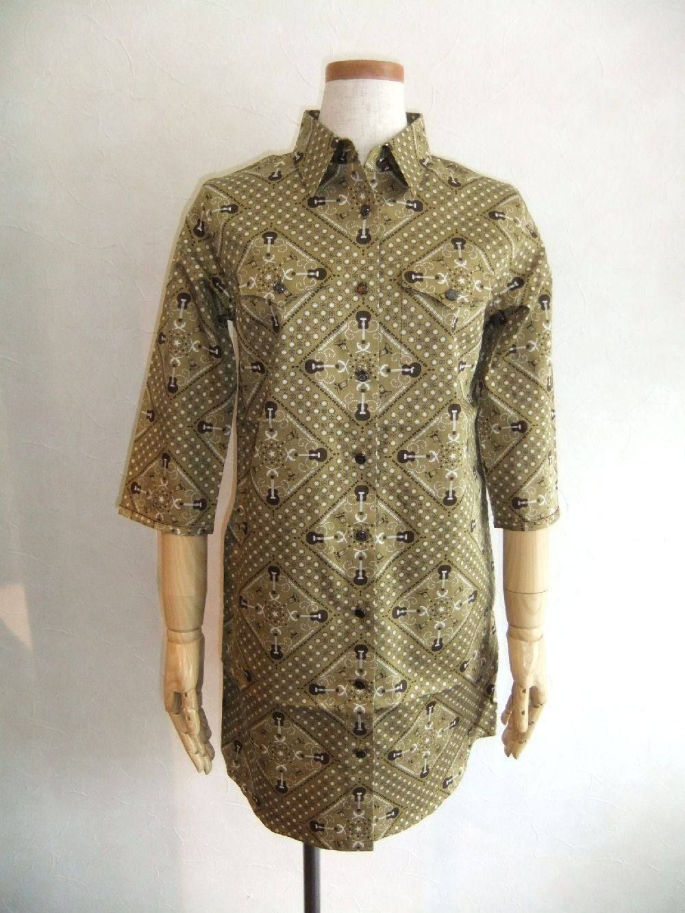 BANDANA PRINT SHIRT OP