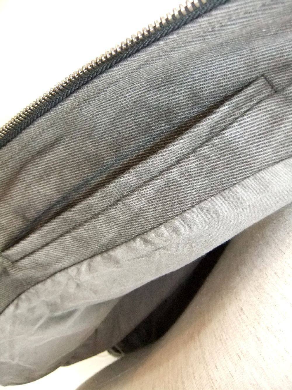 comb hood vest