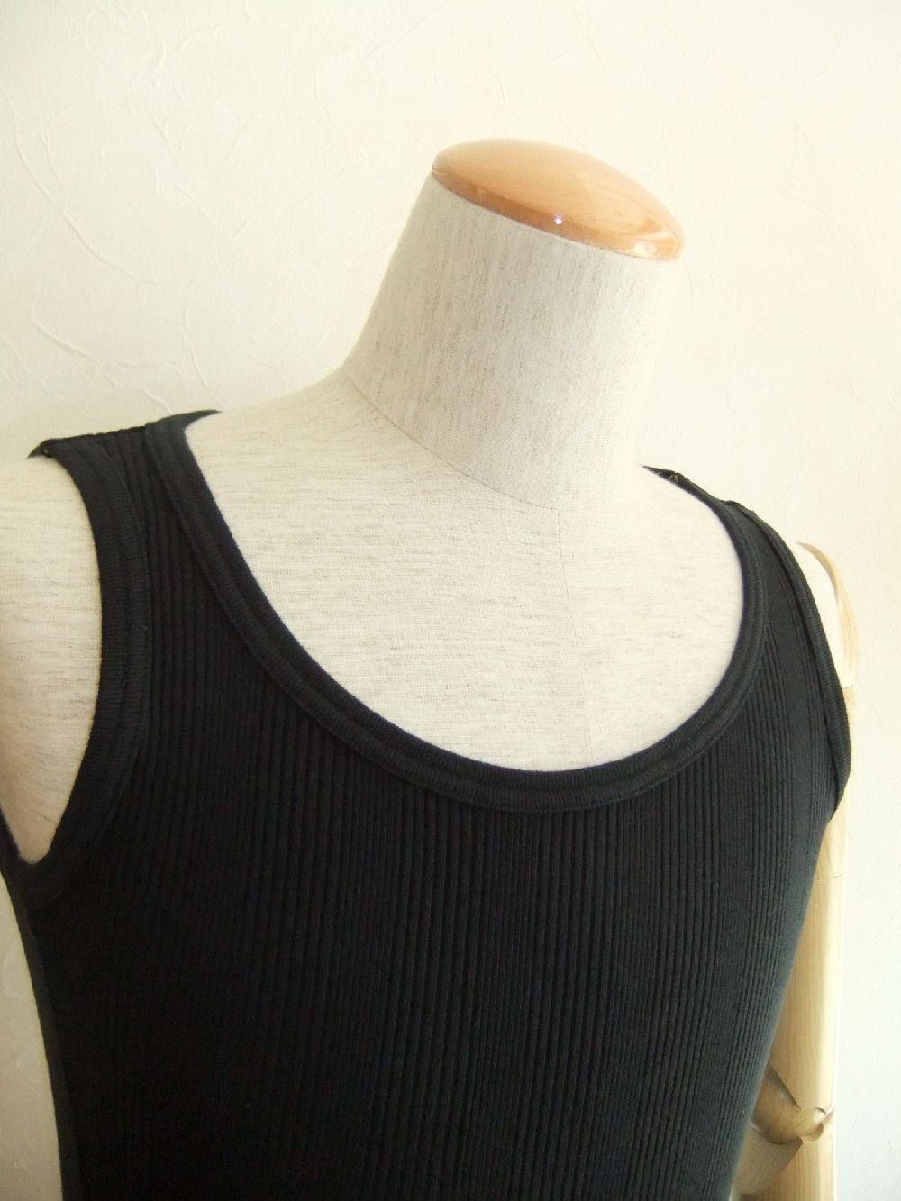 tank comb