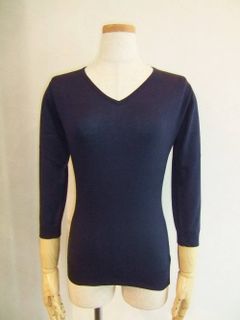 SLIM  FIT V NECK 3/4 SLEEVE SWEATER