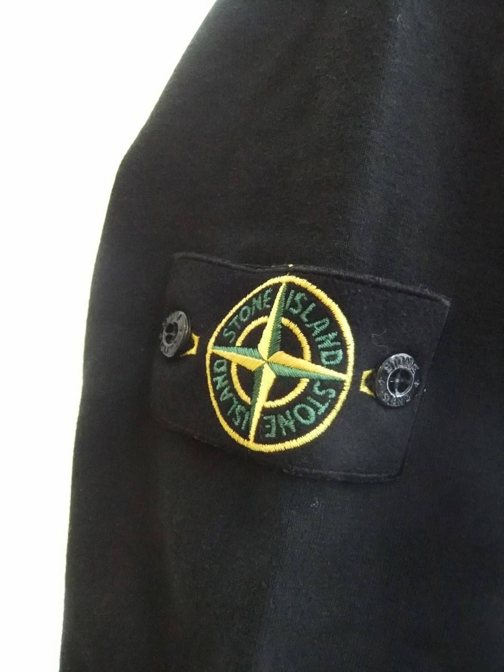 STONE ISLAND (ストーン アイランド) ポケットジップ クルーネック スウェット