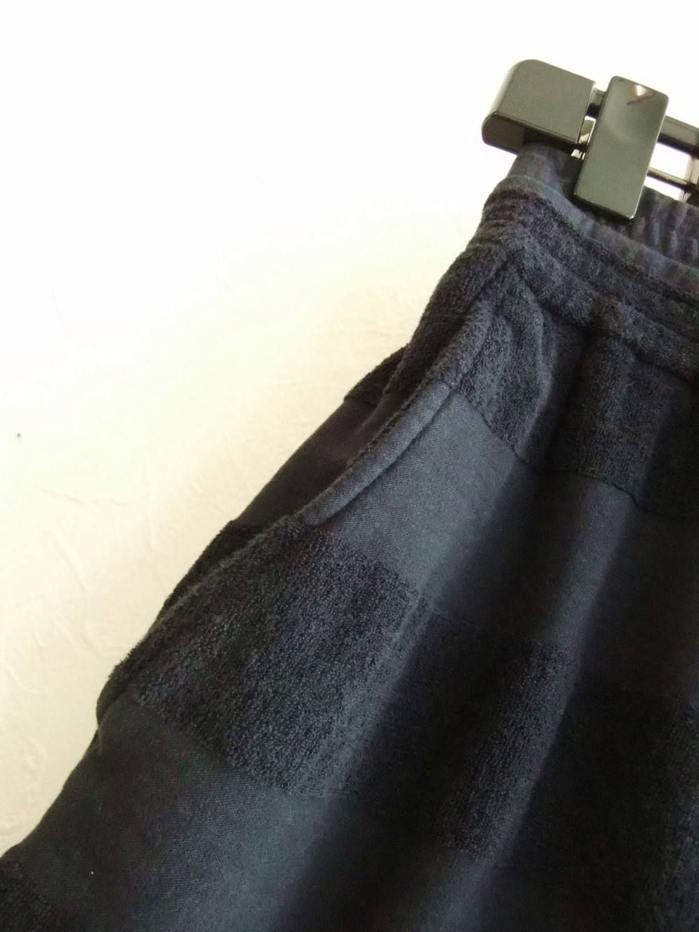PILE THICK BORDER SHORT PANT