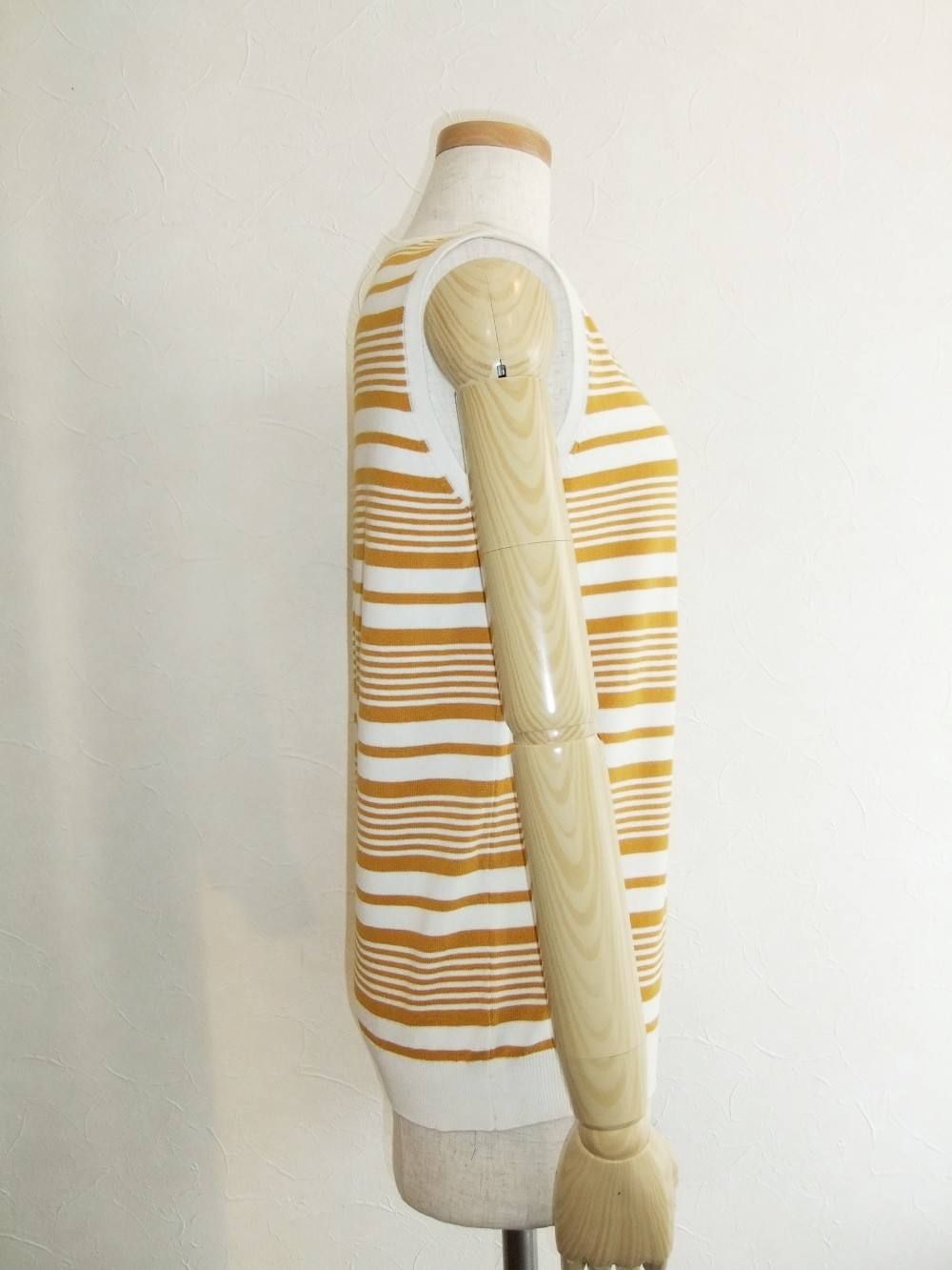 MULTI BORDER PATTERN NO SLEEVE KNIT PULLOVER(ニット タンクトップ)