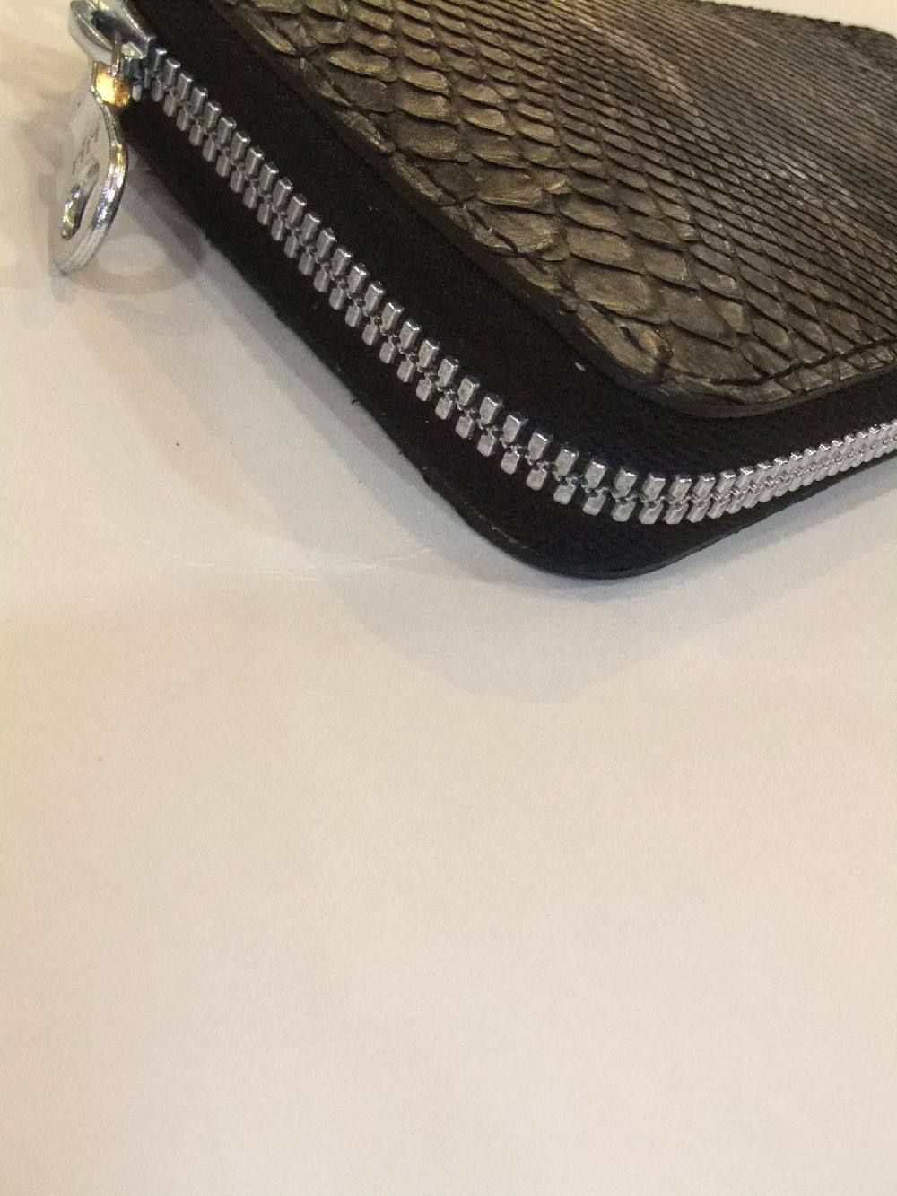 PYTHON 384-04 (GRAY)
