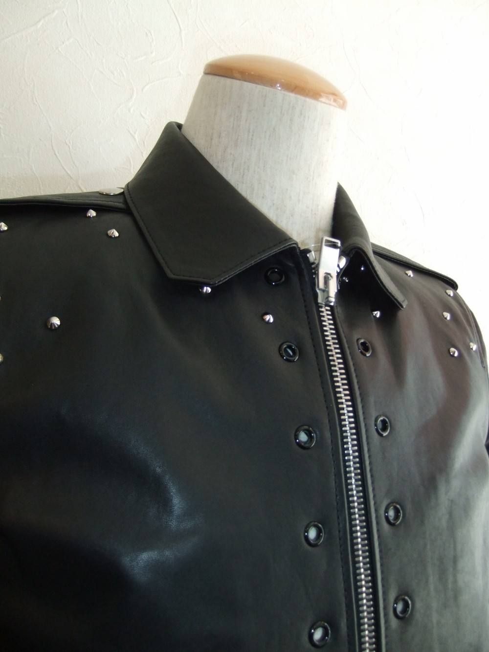 STUDS LEATHER JACKET