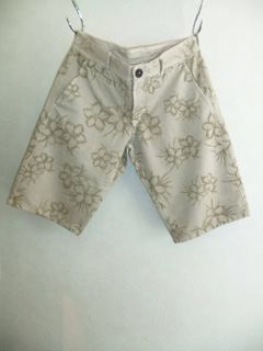 FLOWER PRINT BERMUDA (ハフパンツ)