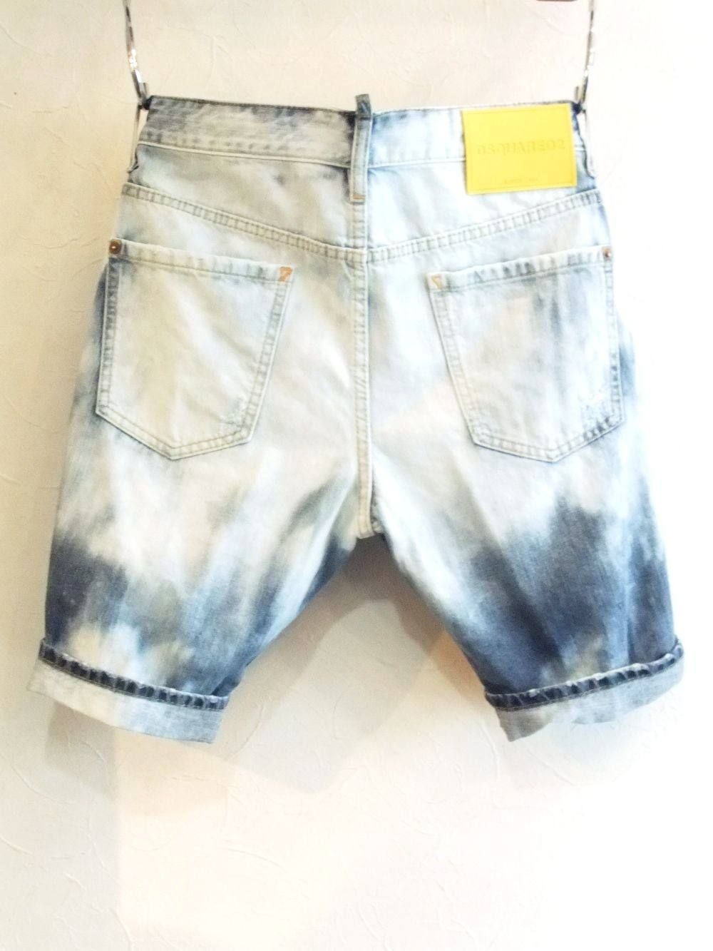 DSQUARED2 (ディースクエアード) LAVAGGIO デニムショートパンツ