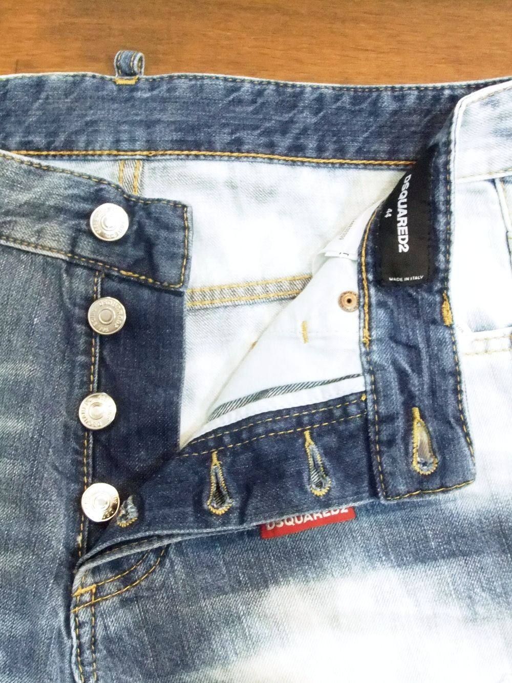 DSQUARED2 (ディースクエアード) LAVAGGIO デニムショートパンツ
