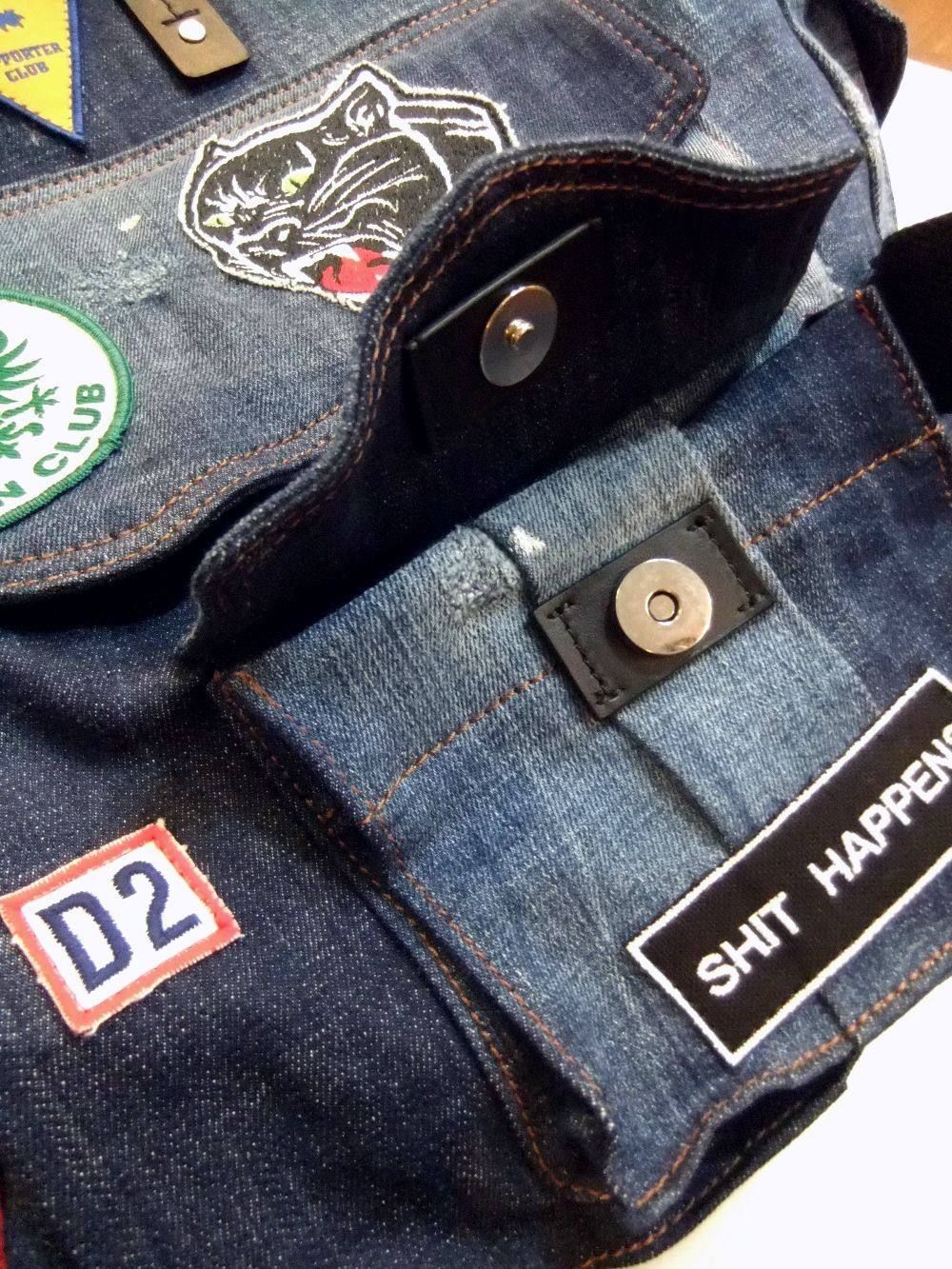 DSQUARED2 (ディースクエアード)PATCH EMBROIDERED DENIM HOLDALL BAG