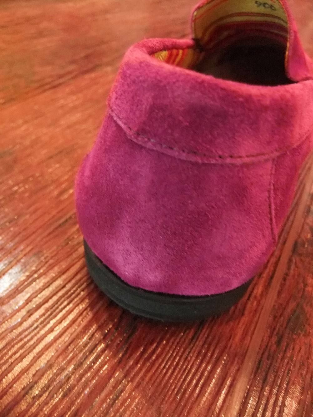 SUEDE SLIP-ON