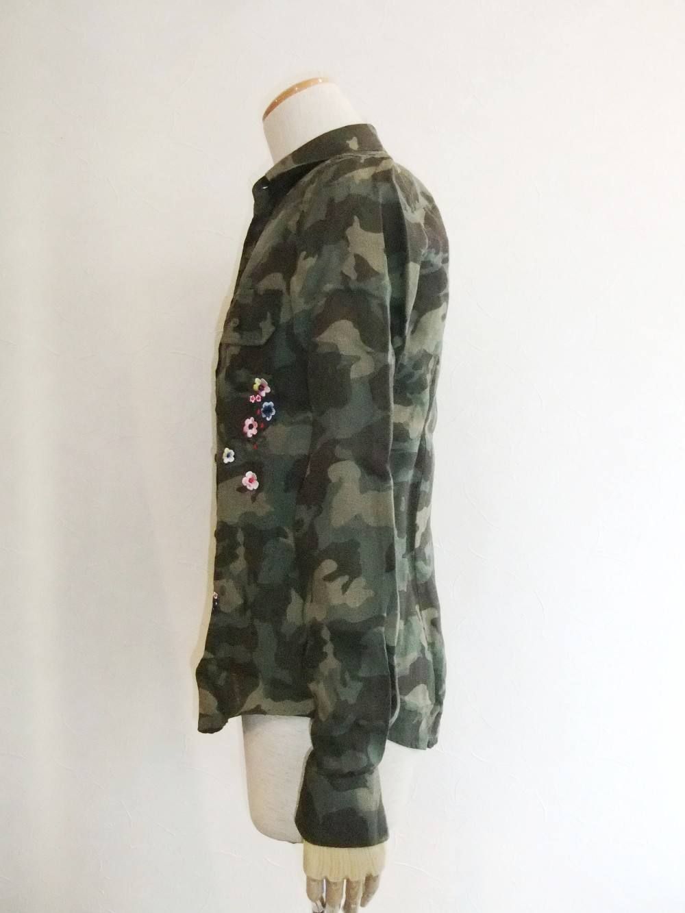 KOON (クーン) リネン カモ プリント シャツ