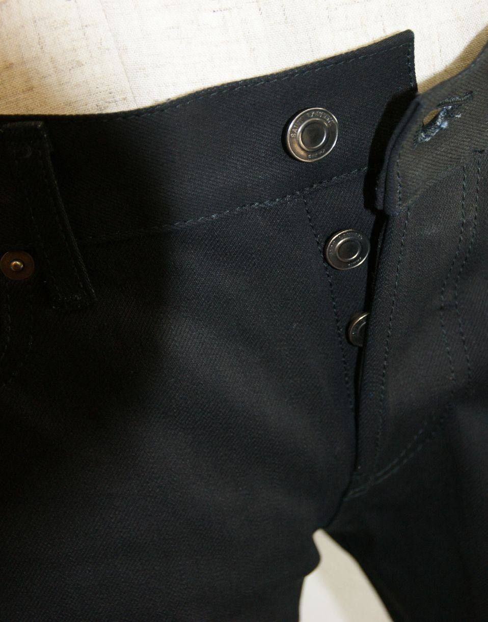 BLACK TREATMENT COATED