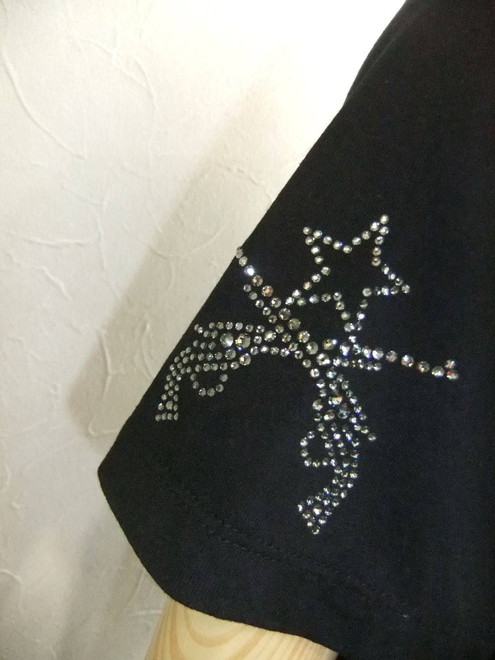 ☆&LAP&PISTOL SWARO CRYSTAL V NECK-SHIRT