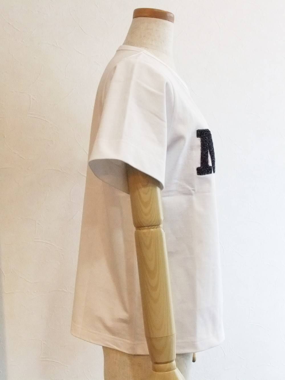 BLANC basque (ブランバスク) ラメ ハンドル刺繍 ロゴ Tシャツ