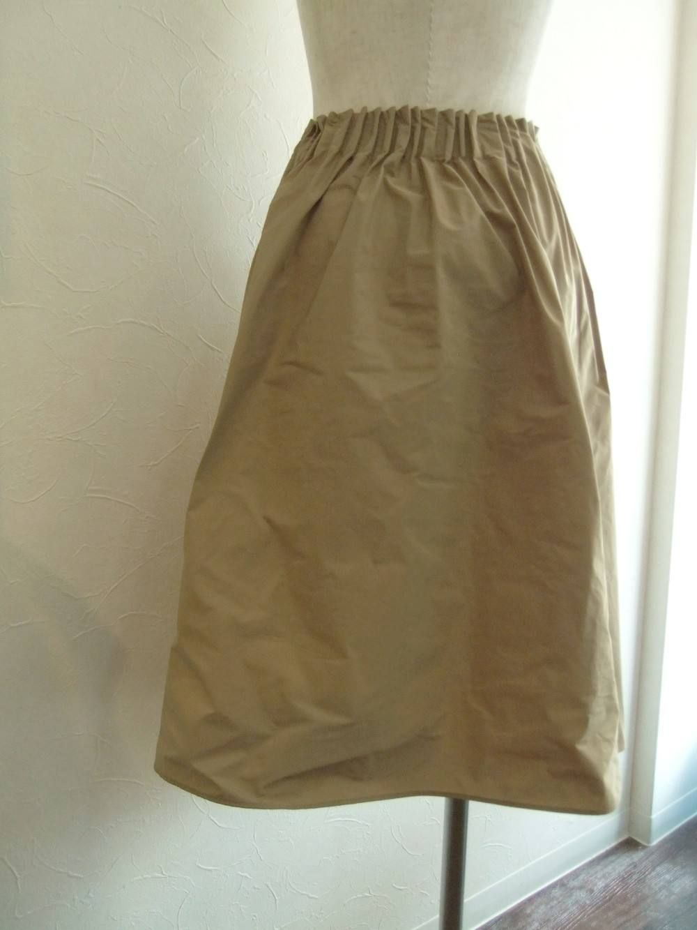 POLYESTER SKIRT