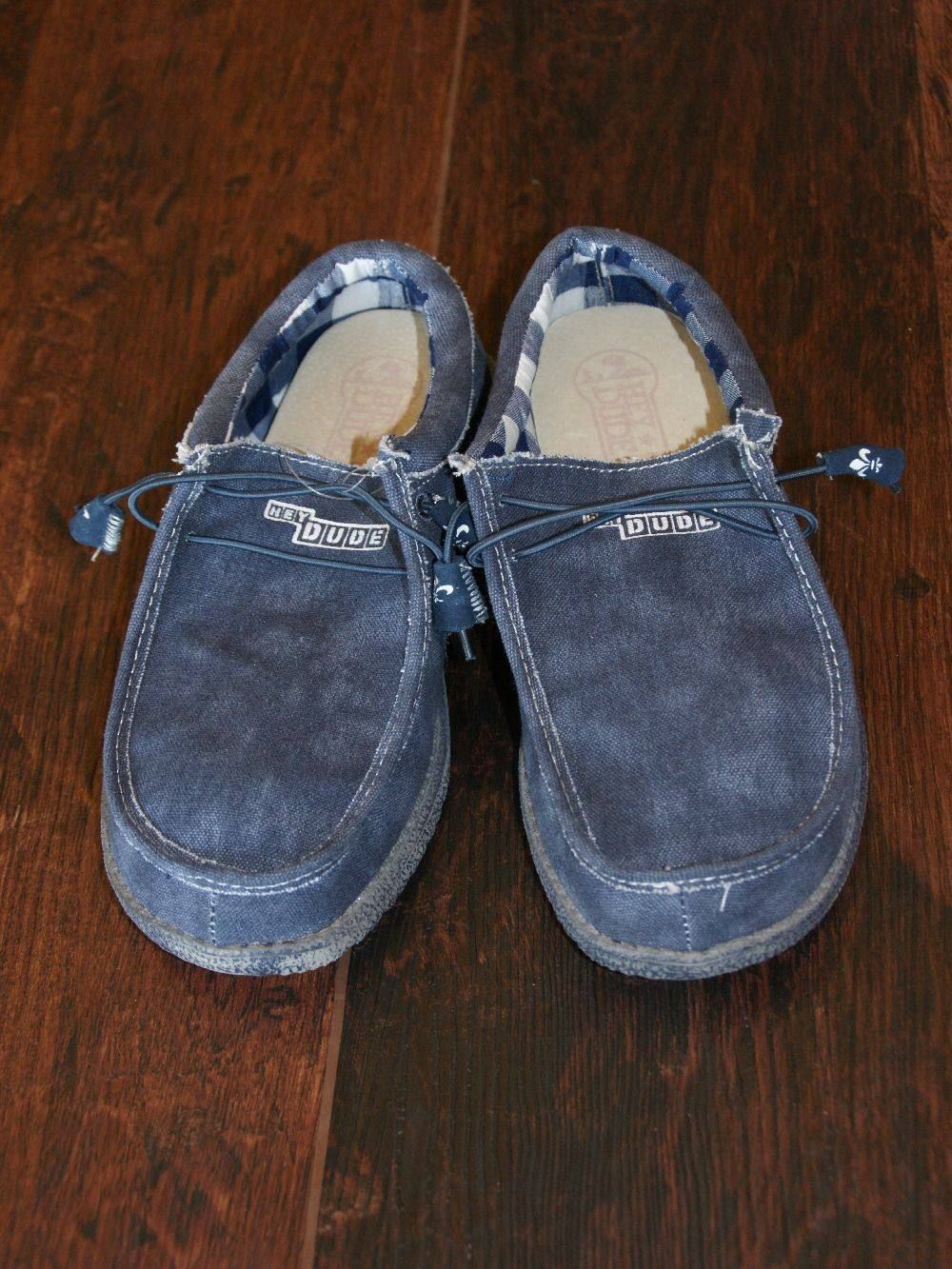 WALLY (BLUE)