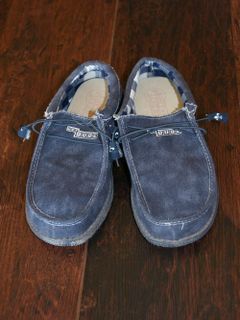 WALLY (BLUE)
