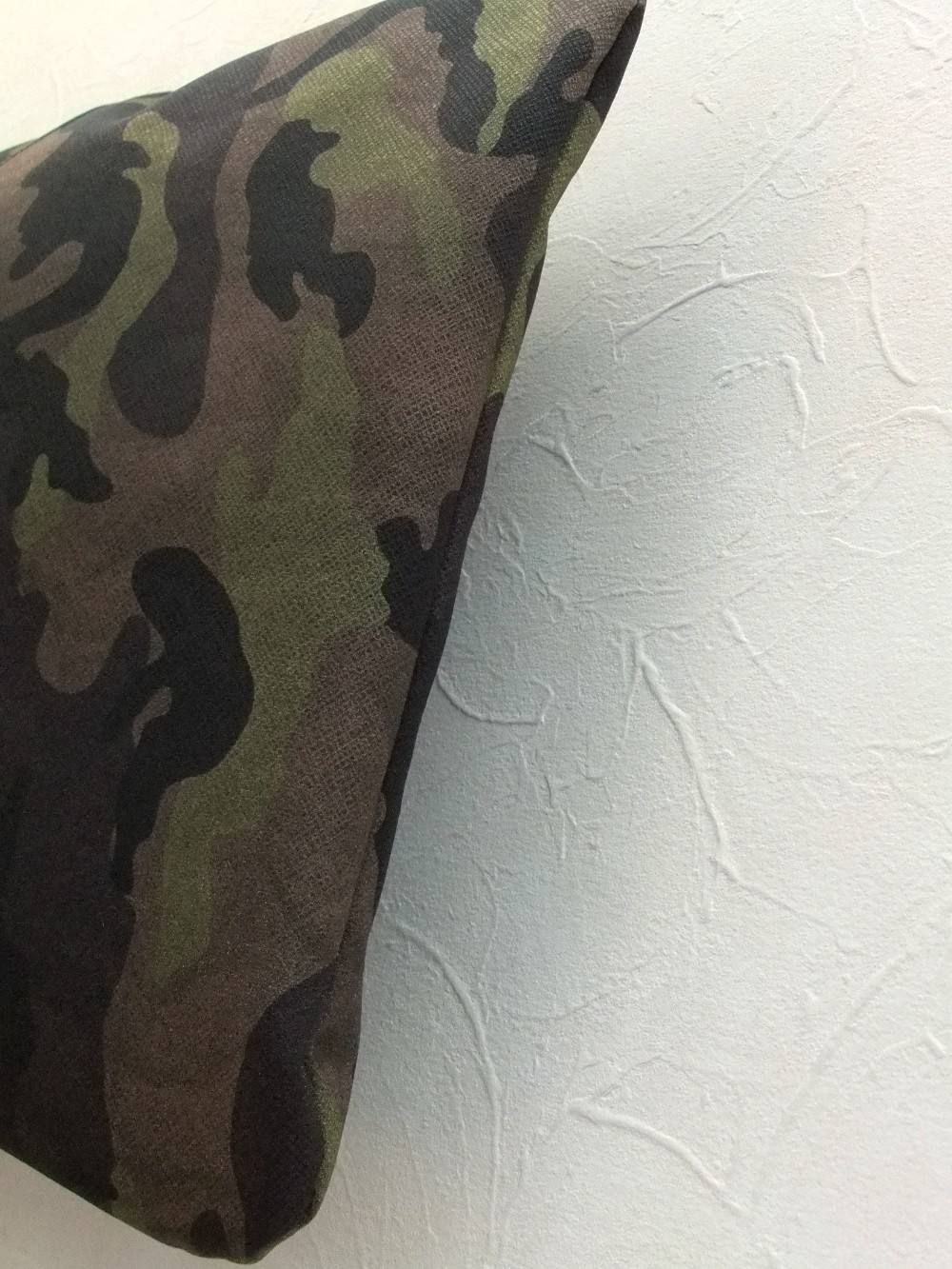 CLUTCH BAG (Camo×Black)