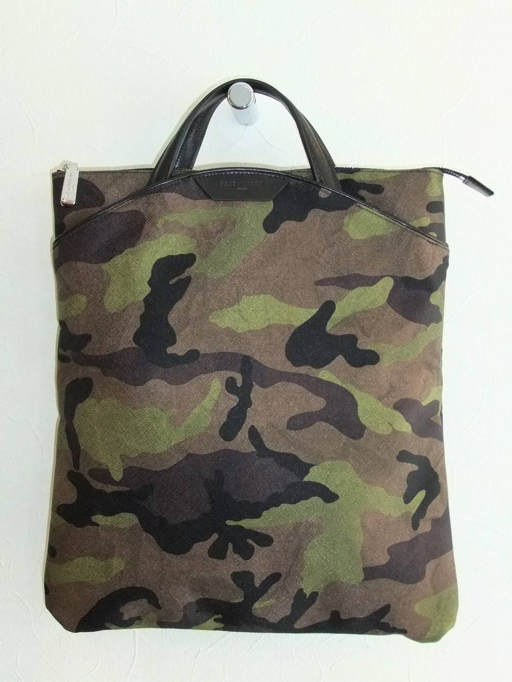 CLUTCH BAG (Camo×Black)