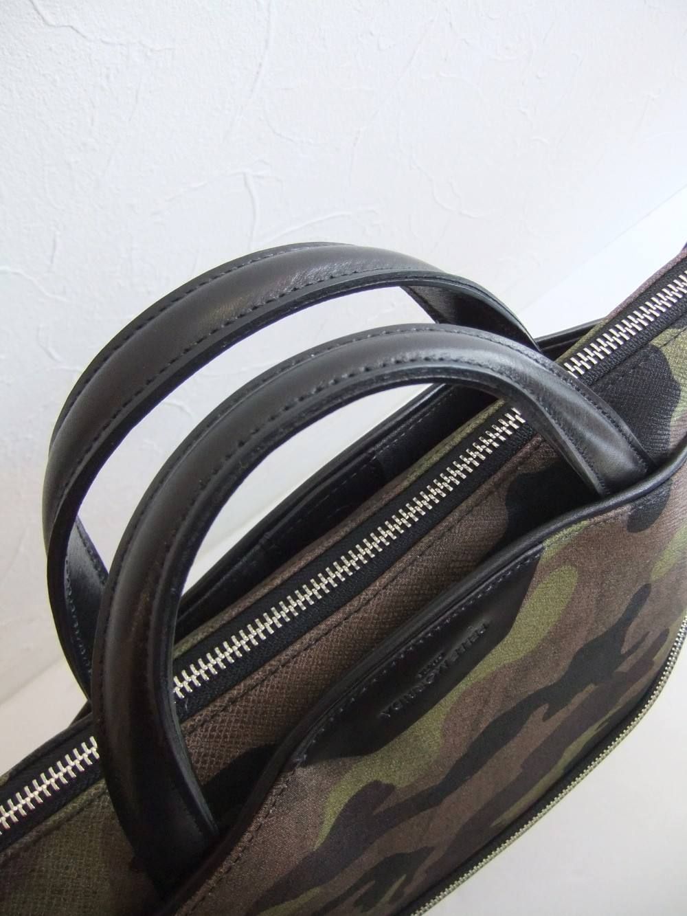CLUTCH BAG (Camo×Black)