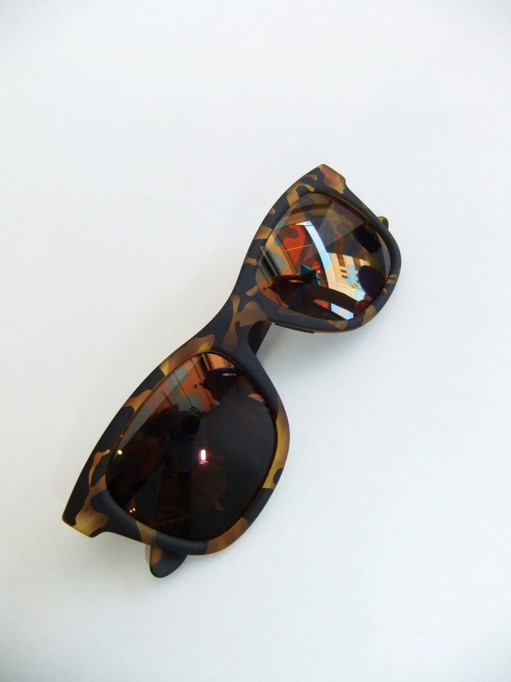 FULL CAMOUFLAGE SUNGLASS (CAMO SAND)