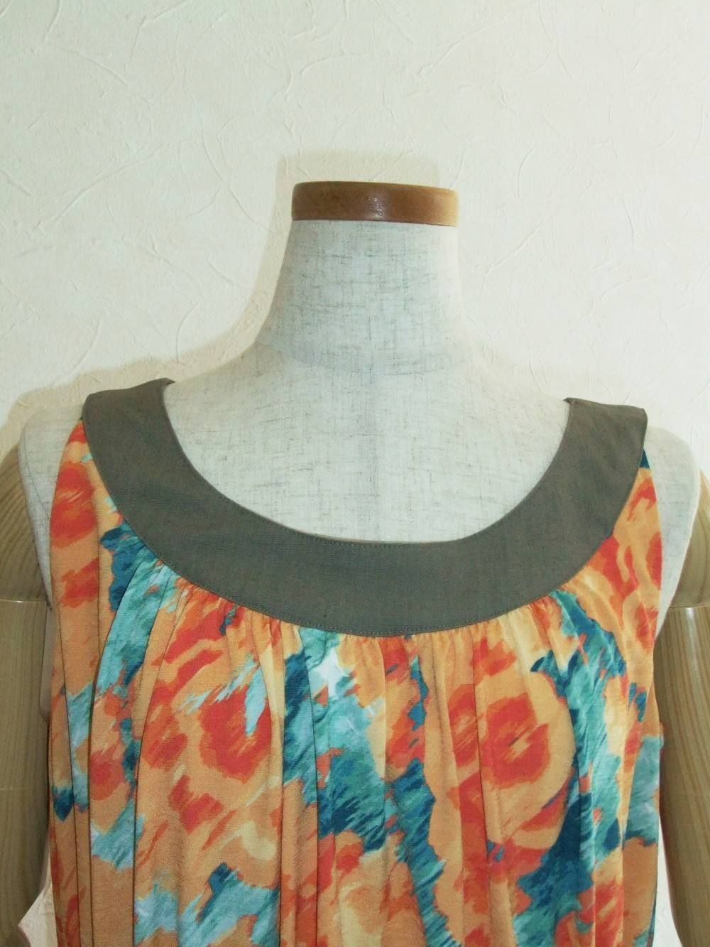 POLYESTER FLOWER PRINT ONEPIECE