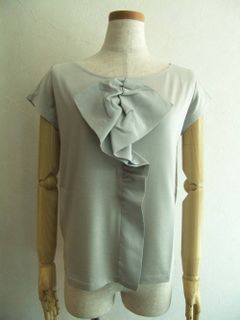 CENTRE DESIGN DETAILS CUT SEW BLOUSE