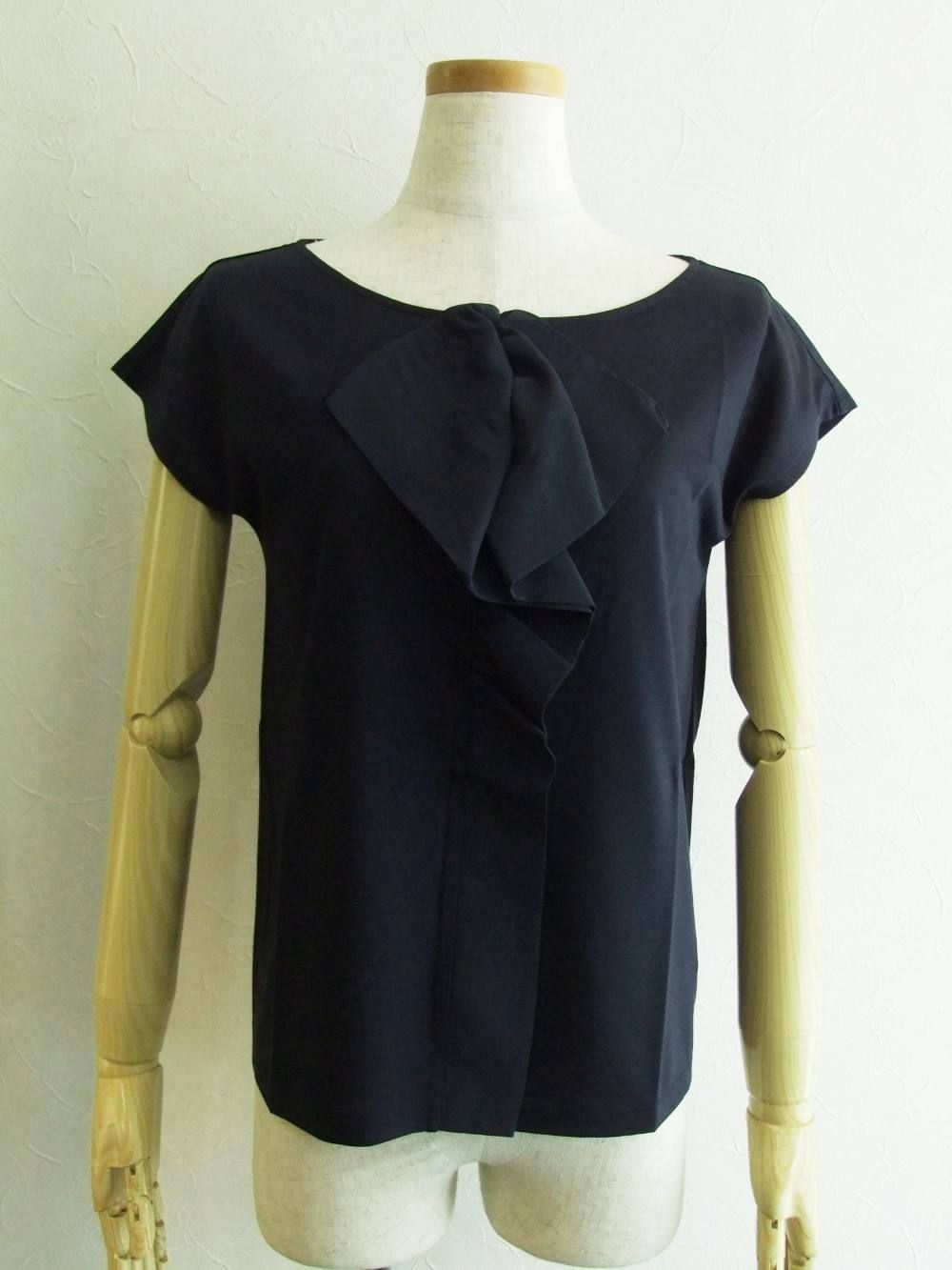 CENTRE DESIGN DETAILS CUT SEW BLOUSE