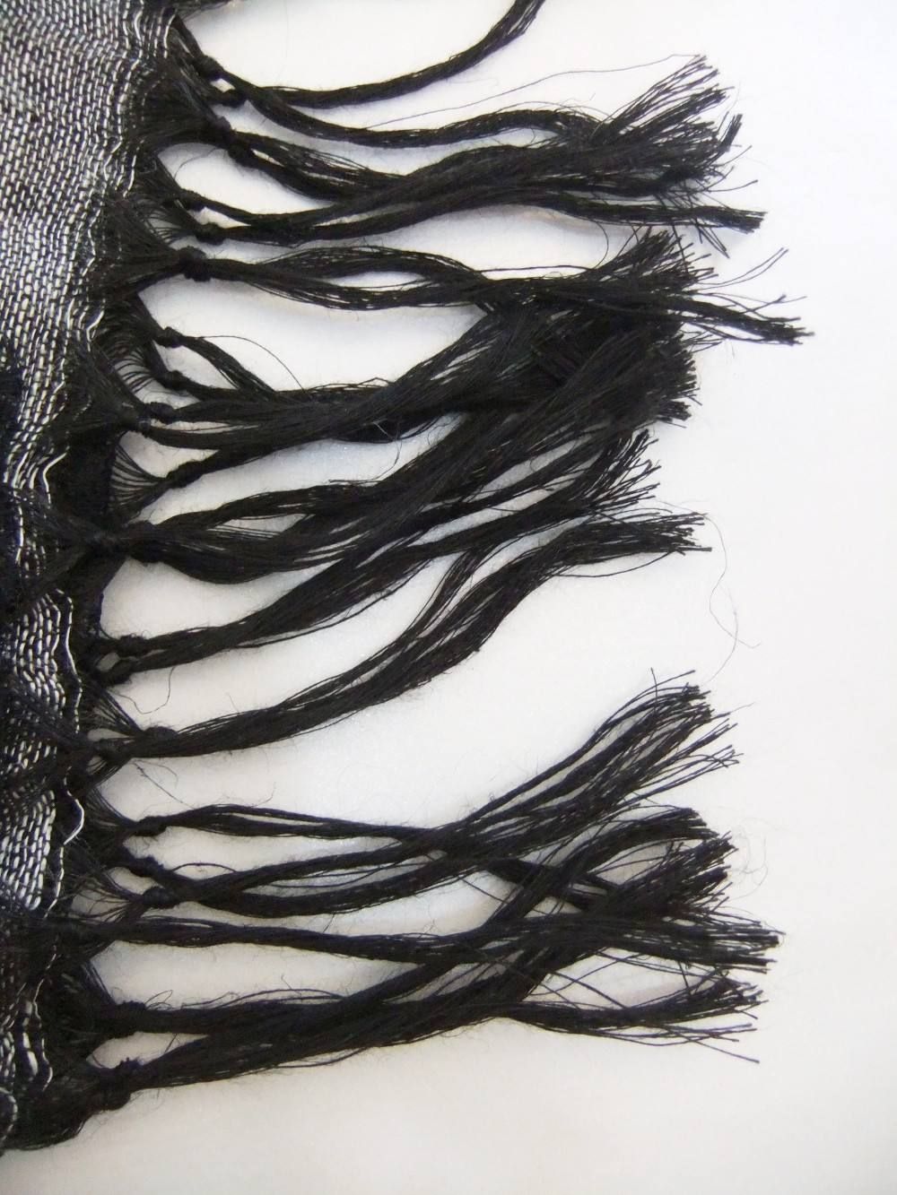 LINEN & LACE COMBINATION STOLE