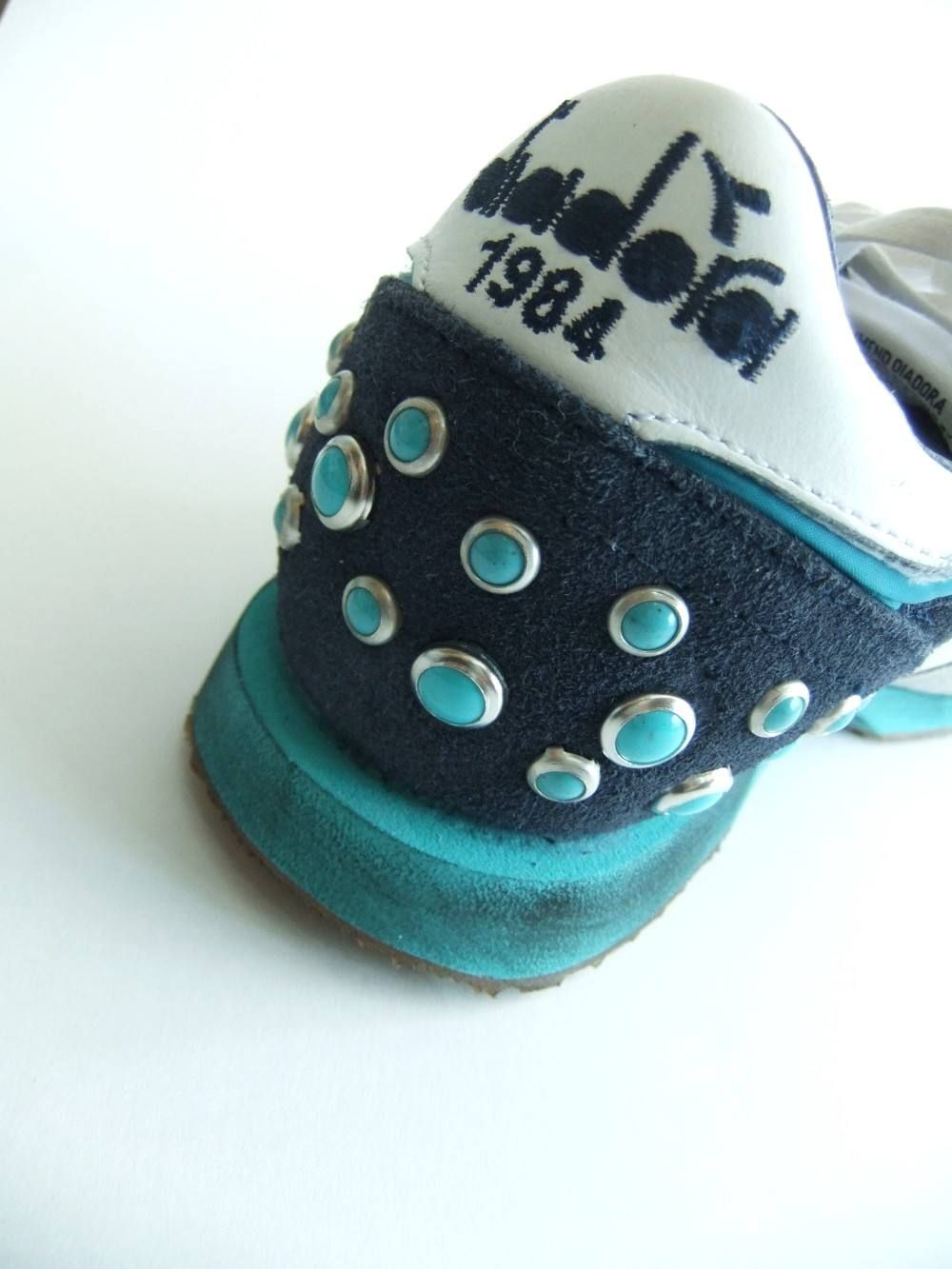TRIDENT STUDS L.E.