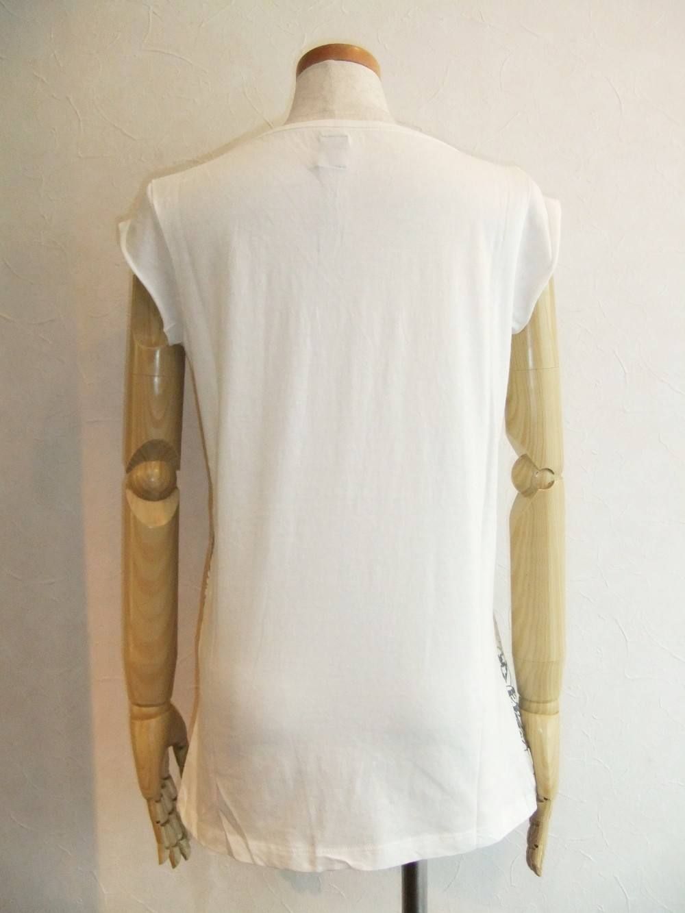 SHORT SLEEVE T-SHIRT