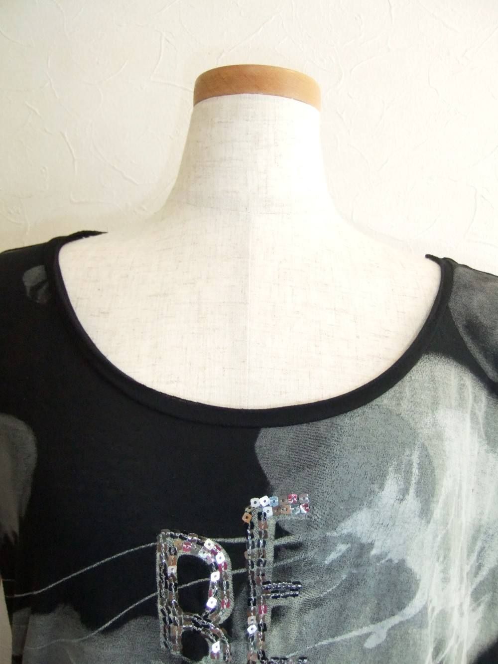 SHORT SLEEVE T-SHIRT