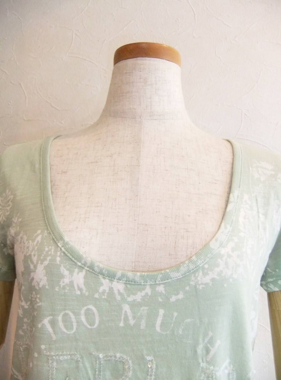 SHORT SLEEVE T-SHIRT
