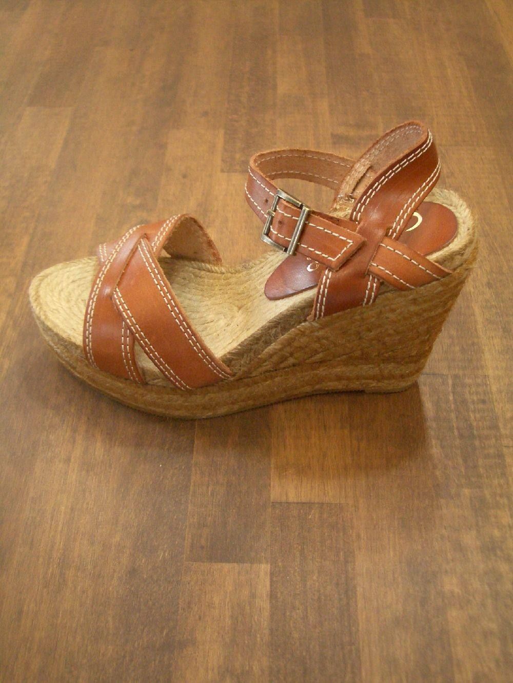 Sandal Quack