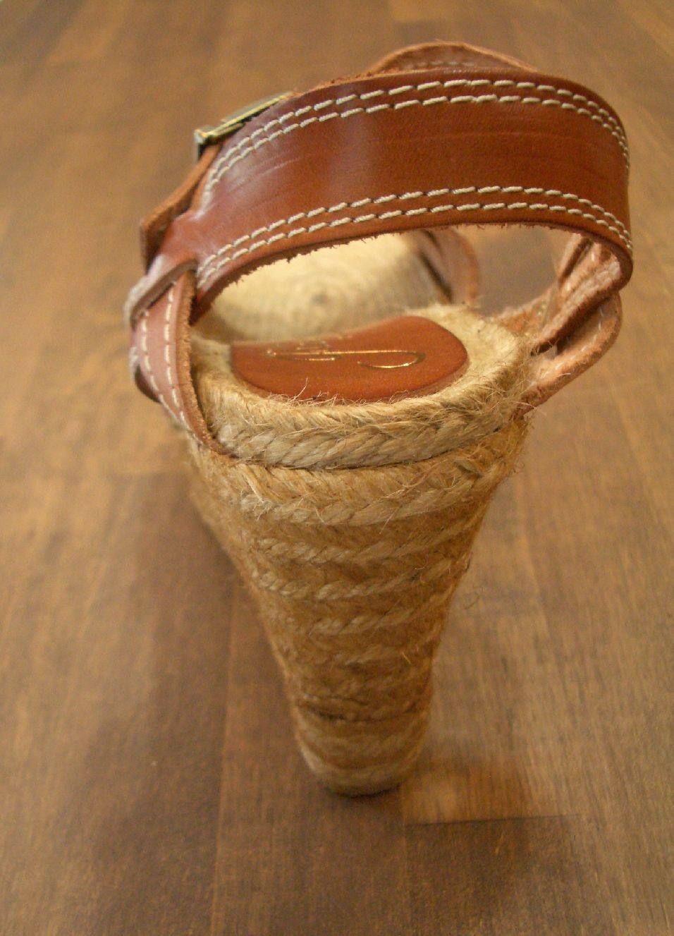 Sandal Quack
