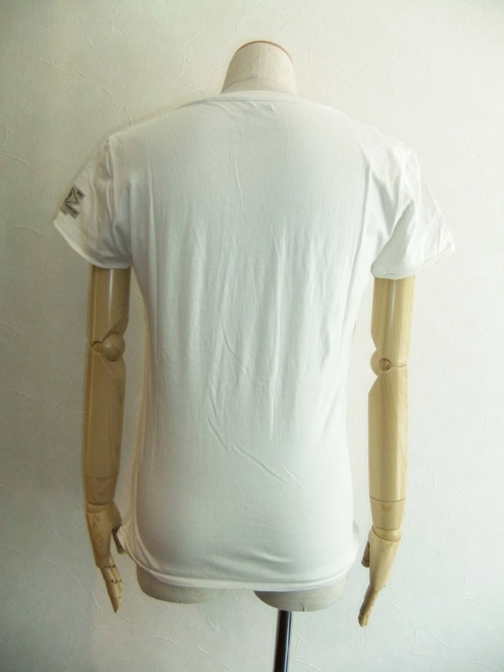 V-NECK S/S T-SHIRT